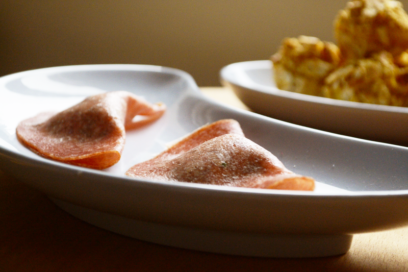 RAVIOLI DI SALAME UNGHERESE CON RIPIENO DI SPINACI